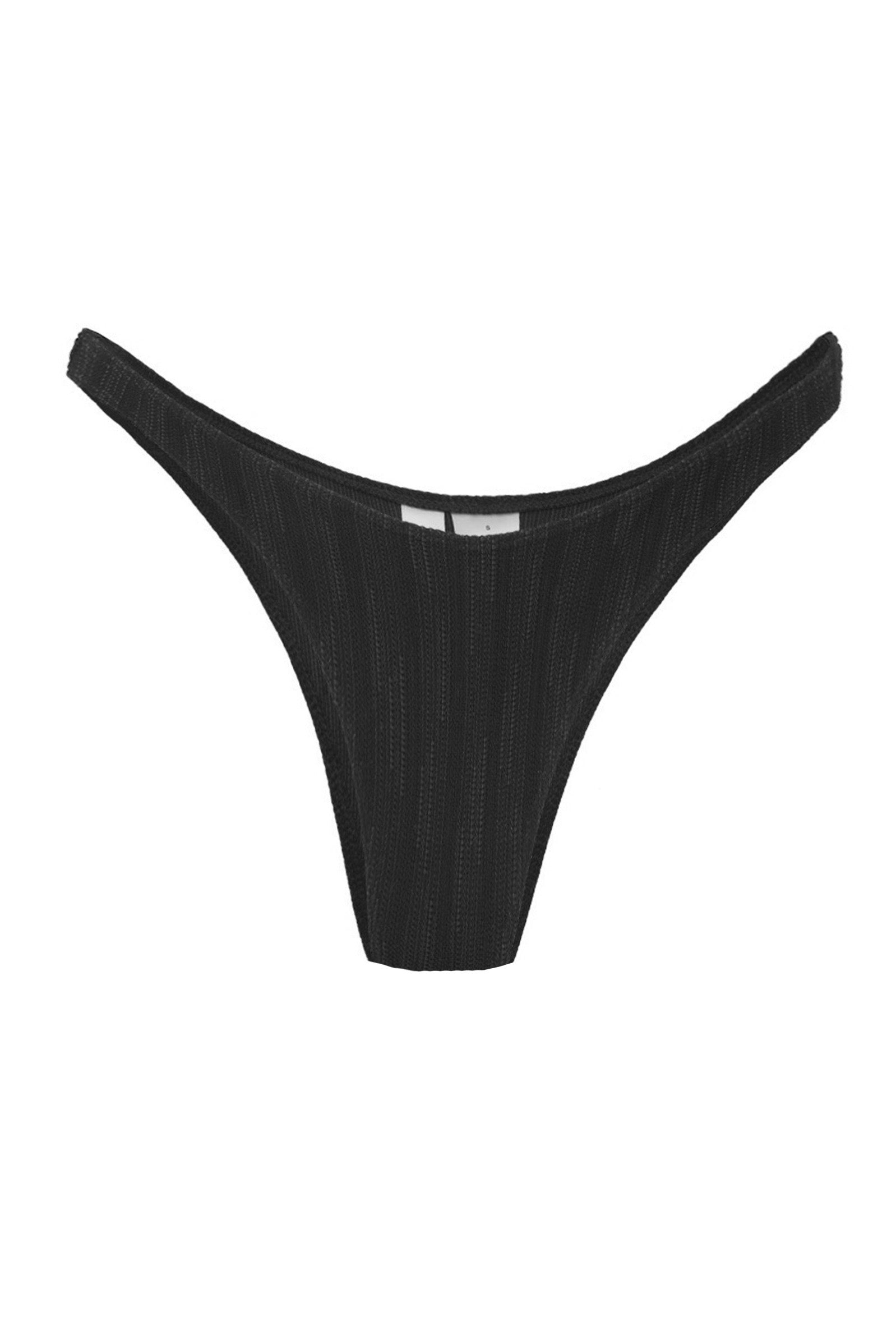 Photo détourée sur fond blanc du bas de maillot de bain Tanga en noir jacquard.