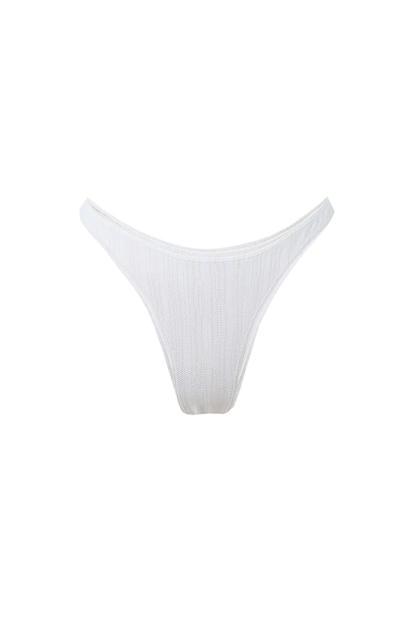 Photo détourée sur fond blanc du bas de maillot de bain Tanga en ivoire jacquard.