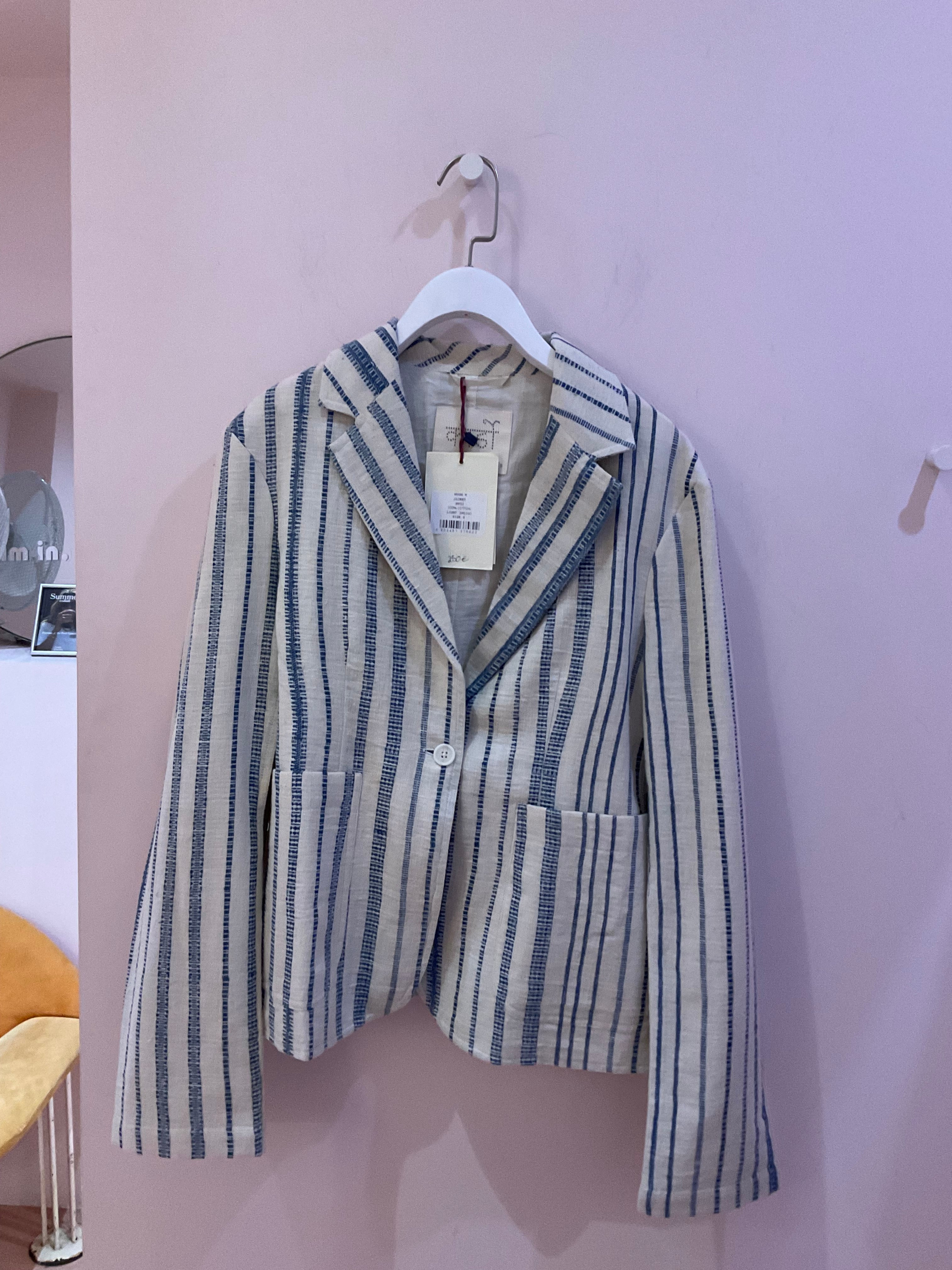 Blazer Hugh W